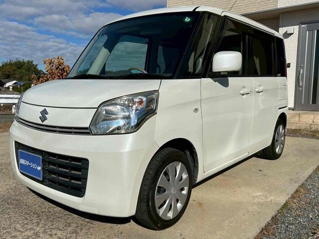 旅行先でもナビがあれば安心！安心ナビ付！ パワーウィンドウ　運転席エアバッグ　助手席エアバッグ