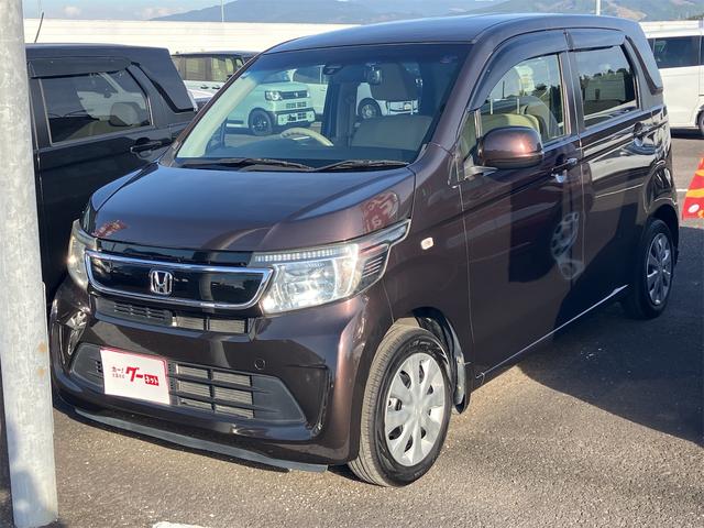 ☆当社は民間車検工場もしっかり完備☆ ＥＳＣ　ＣＤ　ＤＶＤ再生　ＵＳＢ　ミュージックプレイヤー接続可　エアコン