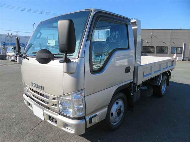 エルフトラック 2t低床ダンプ 車検整備付 新明和製 型式:DR2-0110SY 三方開 センターピン 独立懸架サスペンション 150馬力 4ナンバー 積載2000kg(1枚目)