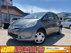 ホンダ　フィット　１５ＸＨ　４ＷＤ　８ヶ月８０００ｋｍ保証付き　走行８．４万ｋｍ