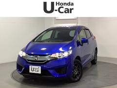 フィットハイブリッド Fパッケージ 光触媒抗菌消臭施工済 横滑り防止システム AAC PW エアバック スマートキー&プッシュスタート ABS キーレス アイドリングストップ ETC Rカメラ 4WD DVD ナビTV Wエアバック 中古車画像