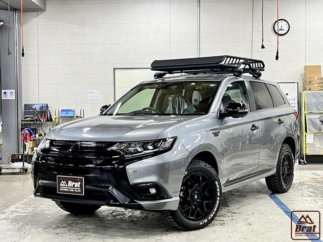 三菱 アウトランダーＰＨＥＶ Ｇ １インチリフトアップ ナイトロパワーＭ２８新品アルミ ＴＯＹＯオープンカントリーＲの中古車｜グーネット中古車