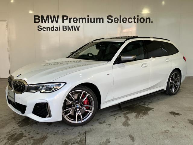 Ｍ３４０ｉ　ｘＤｒｉｖｅツーリング　４ＷＤ　パノラマサンルーフ　Ｍスポーツブレーキ　ハーマンカードンサウンド　サラウンドビュー　ブラックレザー　レーザーライト　６気筒ターボエンジン　ハンズオフアシスト　アップルカープレイ