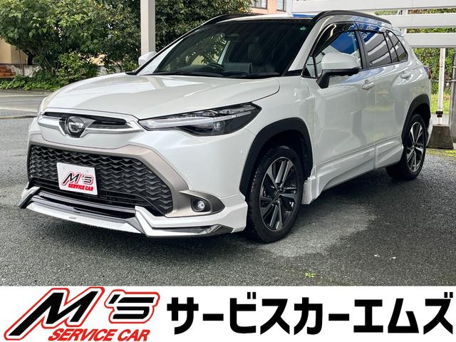 カローラクロス ハイブリッド　Ｚ　４ＷＤ　前方ドラレコ　純正ディスプレイオーディオプラス　全周囲モニター　Ｂｌｕｅｔｏｏｔｈ　フルセグＴＶ　パワーバックドア　オートライト　ＬＥＤライト　置くだけ充電　サンルーフ　後席ＵＳＢ充電（1枚目）