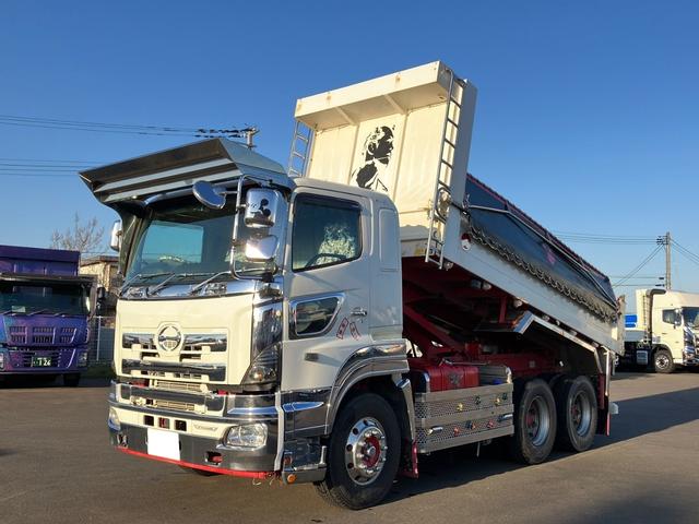 プロフィア(国産車その他) 新明和　大型ダンプ　自動シート　ベッド付　積載量８４００ｋｇ　メッキパーツ　７速マニュアル 中古車画像