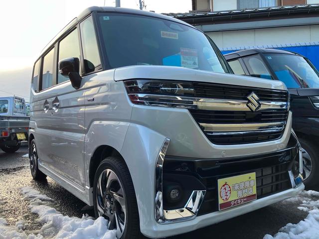 ハイブリッドＸＳ　４ＷＤ　届け出済み未使用車　両側電動スライドドア　クリアランスソナー　オートクルーズコントロール　衝突被害軽減システム　オートライト　ＬＥＤヘッドランプ　スマートキー　アイドリングストップ