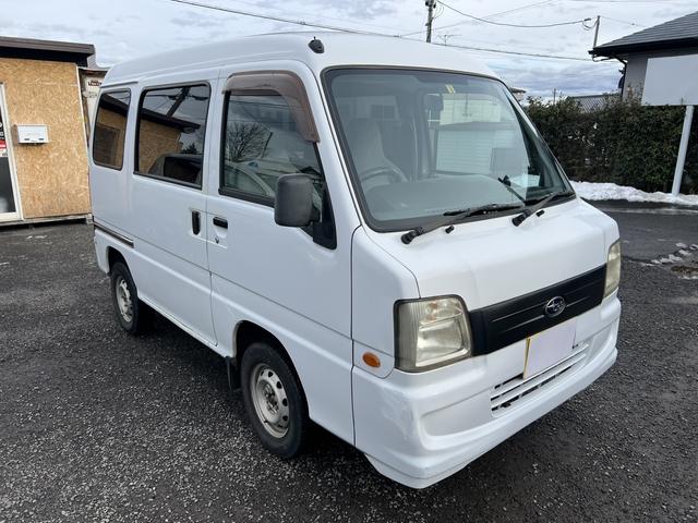 サンバーバン(スバル) 軽バン　ＡＴ　両側スライドドア　エアコン　運転席エアバッグ 中古車画像