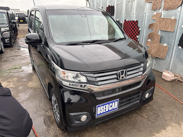 Ｎ−ＷＧＮカスタム(ホンダ) Ｇ・Ａパッケージ　《車検２年》純正フルエアロ１４インチＡＷ／ＳＤナビＴＶＢｌｕｅｔｏｏｔｈ／バックカメラ／衝突軽減ブレーキシステム／革巻きステアリング／プッシュスタート／スマートキースペアキー有／クルーズコントロール／ 中古車画像