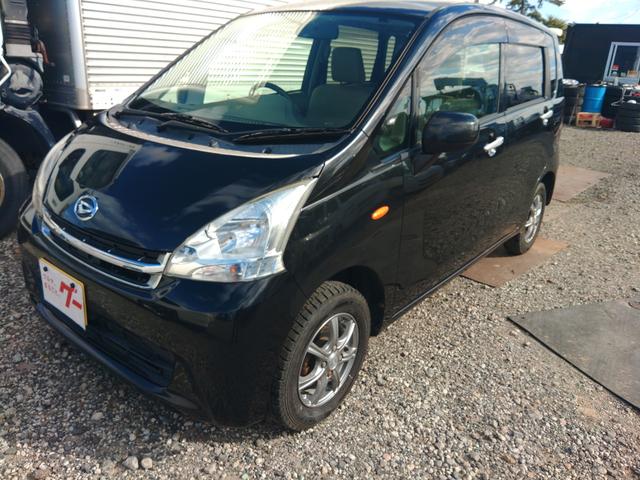 ムーヴ X 4WD TV スマートキー アイドリングストップ 電動格納ミラー ベンチシート CVT 盗難防止システム ABS CD Bluetooth アルミホイール 衝突安全ボディ エアコン パワーステアリング(1枚目)