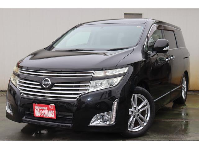 エルグランド 250ハイウェイスター 8人乗り4WD ナビフルセグTV プッシュスタート 両面パワースライドドア ドライブレコーダー スペアキー フィリップダウンモニター ETC1年保証(1枚目)