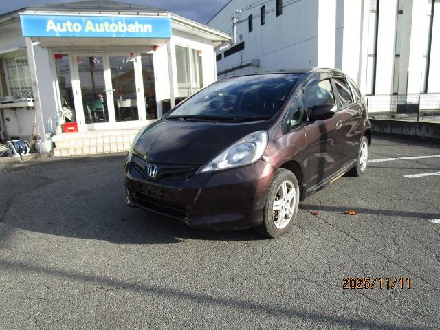 フィット(ホンダ) Ｘ　４ＷＤ　ナビ　ワンセグ　Ｂカメラ　ＥＴＣ　ＰＳ 中古車画像