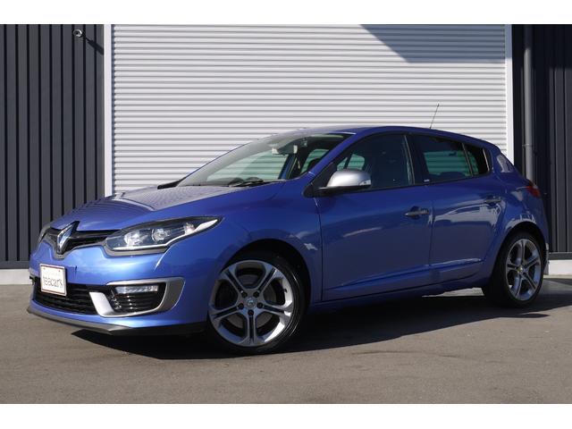 メガーヌ(ルノー) ＧＴ２２０　６ＭＴ　ターボ　アクティブエマージェンシーブレーキ　リアクリアランスソナー　クルーズコントロール　ハーフレザーシート　Ｂｌｕｅｔｏｏｔｈ対応純正オーディオ　ハンズフリー　左右独立温度調整オートエアコン 中古車画像