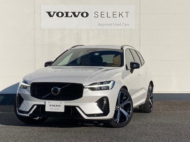 ボルボ ＸＣ６０ リチャージアルティメトＴ６ＡＷＤプラグインハイブリド　登録済み未使用車　Ｇｏｏｇｌｅ搭載　チルトアップ機構付きパノラマガラスサンルーフ装備