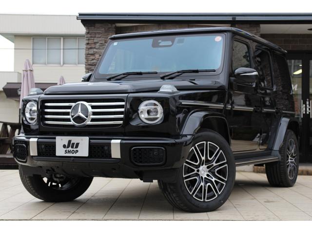 Ｇ４５０ｄ　４ＷＤ　マヌファクトゥーアボディ同色スペアリング　ツートーンステアリング　ＡＭＧラインパッケージ　マヌファクトゥーアロゴパッケージ　マヌファクトゥーアプログラム・プラス　純正前後ドラレコ　フロアマット