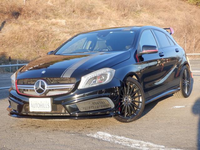 Ａ４５　ＡＭＧ　４マチック　エディション　１　７速ＡＴ　ディストロニックプラス　パークトロニック　ＡＭＧ専用エアロ＆デカール　ＡＭＧパフォーマンスシート＆アルカンターラ使用ステア　純正１９ＡＷ　アダプティブクルーズ　ＢＳＭ　クリアランスソナー(1枚目)