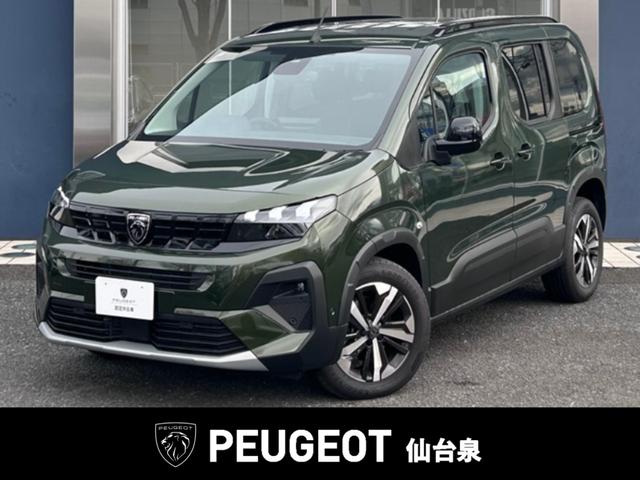 ＧＴ　新型モデル　ＬＥＤヘッドライト　ＡＣＣ　衝突軽減ブレーキ　カープレイ　アンドロイドオート　レーンキープ　クリアランスソナー　ブラインドスポット　バックカメラ　純正１７インチＡＷ