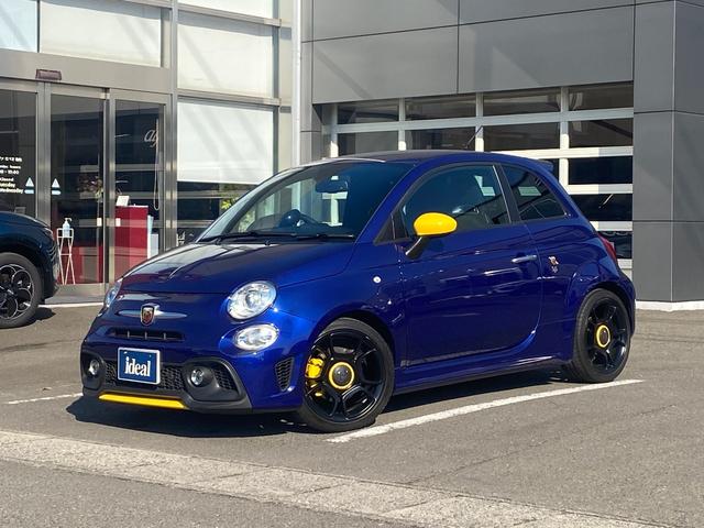 アバルト５９５(フィアット) ピスタ　限定車　５ＭＴ　Ｃａｒｐｌａｙ　レコードモンツァマフラー　専用デザインアルミホイール　専用イエローキャリパー　キセノンライト　Ｂｌｕｅｔｏｏｔｈ接続　キーレス　ＵＳＢ　ＥＴＣ 中古車画像