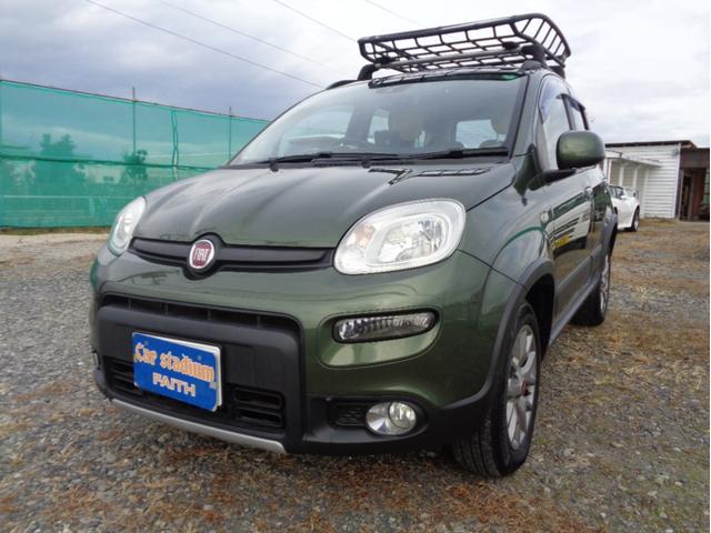 パンダ(フィアット) ４×４アドベンチャーエディション　限定車　４ＷＤ　６ＭＴ　ナビ　ドラレコ　ＥＴＣ　衝突軽減ブレーキ　ルーフキャリア　シートカバー 中古車画像