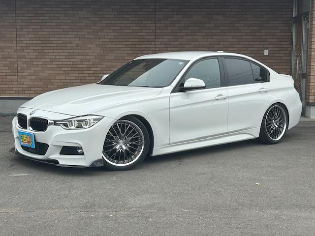 ３シリーズ(BMW) ３２０ｉ　Ｍスポーツ　保証付　禁煙車　ターボ　Dampers　ＷＯＲＫ製１９ＡＷ　外品リップ　外品テール　外品ディフェーザー　衝突軽減ブレーキ　純正ナビ　Ｂカメラ　ＥＴＣ　電動シート　ＬＥＤライト　追従型クルコン　コンフォートキー 中古車画像