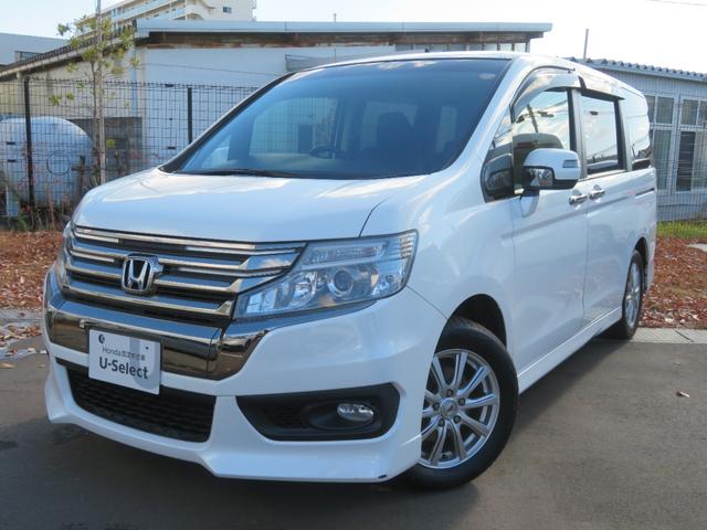 ステップワゴンスパーダ(ホンダ) Ｚクールスピリット　両側電動スライドドア　純正メモリーインターナビ　フルセグ　ＥＴＣ　クルーズコントロール　ＶＳＡ（横滑り防止）　ＨＩＤヘットライト　フォグライト　バックカメラ　Aftermarketアルミホイール　４ＷＤ 中古車画像