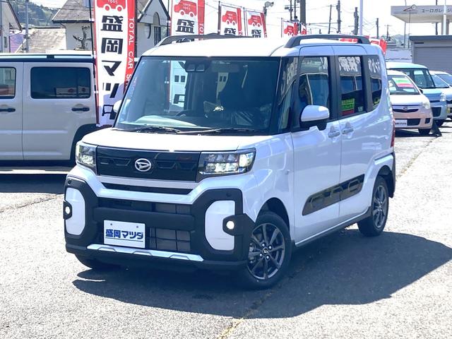 ファンクロス　４ＷＤ　両側パワースライドドア　ＬＥＤヘッドライト　ＬＥＤフォグランプ　スマートアシスト　キーフリーＳ　ルーフレール　純正アルミホイール　シートヒーター　クリアランスソナー　メーカー保証付き