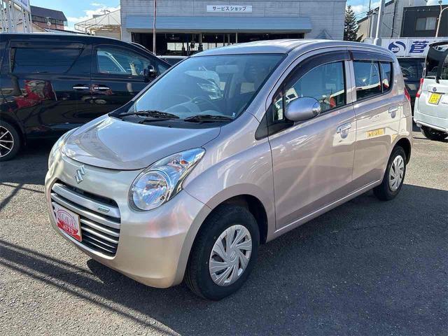 滑りやすい状況の道路でも４ＷＤなら安心！ 運転席エアバッグ　助手席エアバッグ