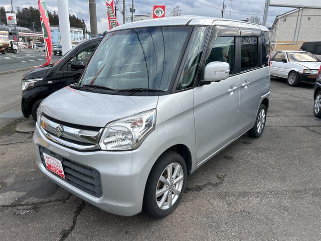 滑りやすい状況の道路でも４ＷＤなら安心！ シートヒーター　ベンチシート　ターボ　ＣＶＴ　盗難防止システム　ＡＢＳ