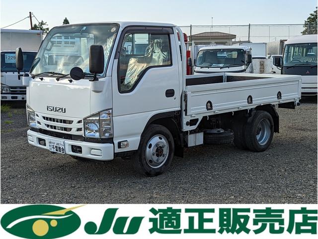 　４ＷＤ　２ｔ　平ボディ　作業灯　ＥＴＣ　尿素なし