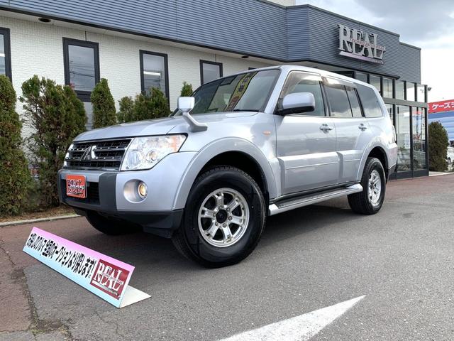 パジェロ(三菱) ロング　ＧＲ　４ＷＤ　夏タイヤ冬タイヤホイール付き有　センターデフロック　電動格納ミラー　ＣＤ　キーレスエントリー　Ｆ・Ｂフォグ　ＡＢＳ 中古車画像