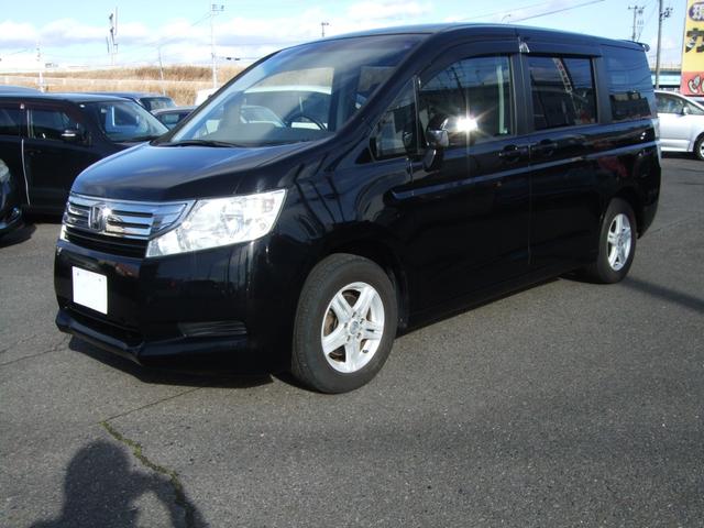 ステップワゴン(ホンダ) Ｌ　４ＷＤ　ＥＴＣ　両側電動スライドドア　ＨＩＤ　スマートキー　３列シート　ＡＴ　アルミホイール　盗難防止システム　衝突安全ボディ　ＡＢＳ　エアコン　パワーステアリング　パワーウィンドウ 中古車画像