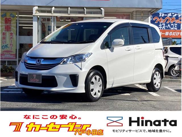 Ｇ　ジャストセレクション　４ＷＤ　６名　片側電動スライド　ワンセグナビ　３列シート　ウォークスルー　バックカメラ　ＥＴＣ　盗難防止システム　横滑り防止装置　衝突安全ボディ　寒冷地　オートエアコン　八戸市