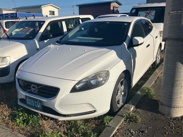 Ｖ４０(ボルボ) Ｔ４　ＥＴＣ　クリアランスソナー　アルミホイール　オートライト　スマートキー　ＡＴ 中古車画像
