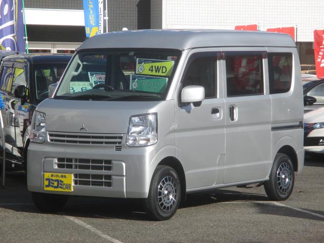 ミニキャブバン(三菱) ブラボーターボ　インタークーラーターボ４ＷＤ車　社外新品アルミホイール　新品夏タイヤ装着済み　純正ＣＤプレーヤーＦＭ　ＡＭ　ＡＵＸ機能付 中古車画像