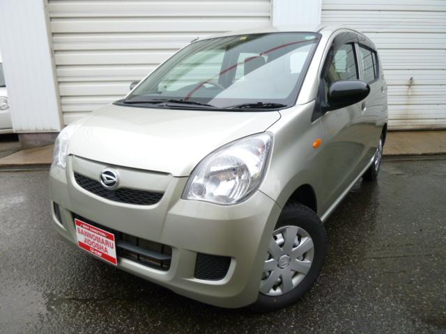 Ｘスペシャル　４ＷＤ　５速マニュアル　走行３７０００Ｋｍ　１眼アナログメーター　フロントセパレートシート　リヤカップホルダー　リヤヒーターダクト　助手席アシストグリップ　キーレス　純正ＣＤ／ＡＵＸ　リヤワイパー