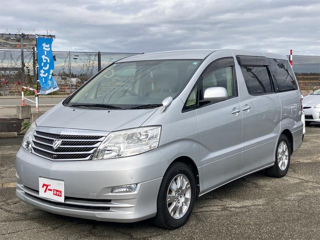 旅行やレジャー等使用目的が多彩な魅力的な１台！ １００Ｖ電源　盗難防止システム　衝突安全ボディ　ＡＢＳ　エアコン