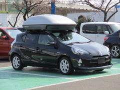 トヨタ　アクア　　フレンドマチック取付用専用車　ウェルキャリータイプ　車いす電動収納走行２万キロ台