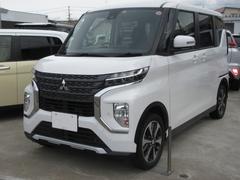 eKクロススペース G 4WD ヒルディセントコントロール 標識認識システム 前席シートヒータ ベンチシート 両側スライド左ハンズフリードア  LED 自動ハイビーム スマートキー 中古車画像