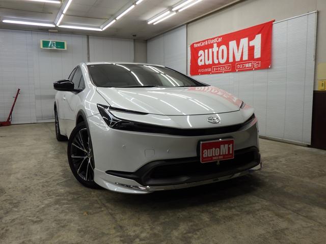 プリウス（トヨタ）Ｇ　４ＷＤ　ＴＳＳ　８インチディスプレイナビフルセグ　バックカメラ　ビルトインＥＴＣ　モデリスタＦスポイラー　社外シートカバー　ガナドールマフラー　純正１９インチＡＷ　ＶＳＣ　寒冷地仕様　１オーナー禁煙車 中古車画像