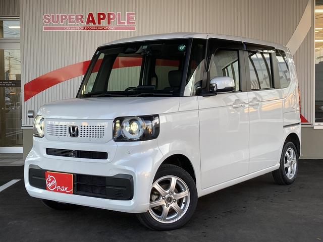 ブレーキホールド機能で長距離運転ラクラク！ ＬＥＤヘッドランプ　スマートキー　アイドリングストップ　電動格納ミラー