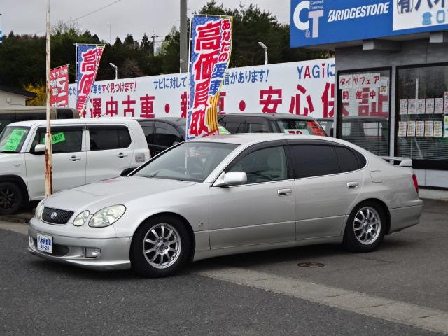 アリスト(トヨタ) Ｓ３００　ナビ　ＴＶ　バックカメラ　ＥＴＣ　フォグランプ　キーレス 中古車画像