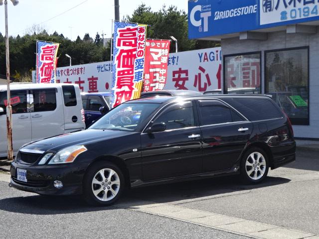 マークIIブリット(トヨタ) ２．５ｉＲ−Ｓ　Ｆｏｕｒ　２．５ｉＲ−Ｓ　Ｆｏｕｒ（５名）　ナビ　ＴＶ　ＨＩＤ 中古車画像