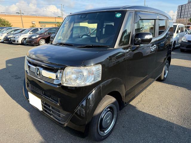 Ｎ−ＢＯＸスラッシュ(ホンダ) Ｘ　４ＷＤ　衝突被害軽減ブレ−キ　フルセグＴＶ　ナビ　バックカメラ　アイドリングストップ　スマートキー　シートヒーター　ＤＶＤ 中古車画像