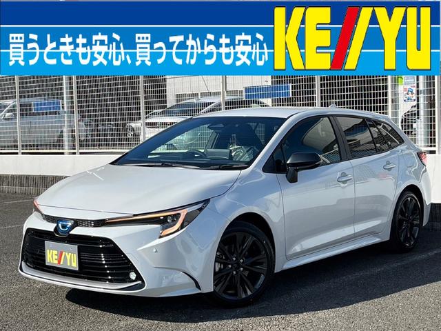 トヨタ カローラツーリング ハイブリッド　ダブルバイビー　登録済未使用車　４ＷＤ　寒冷地仕様　１０．５型ディスプレイオーディオＰｌｕｓ　アクセサリーコンセント　ブラインドスポットモニター　シート＆ステアヒーター　ＥＴＣ２．０　バックカメラ　フルセグ　ＢＴ接続