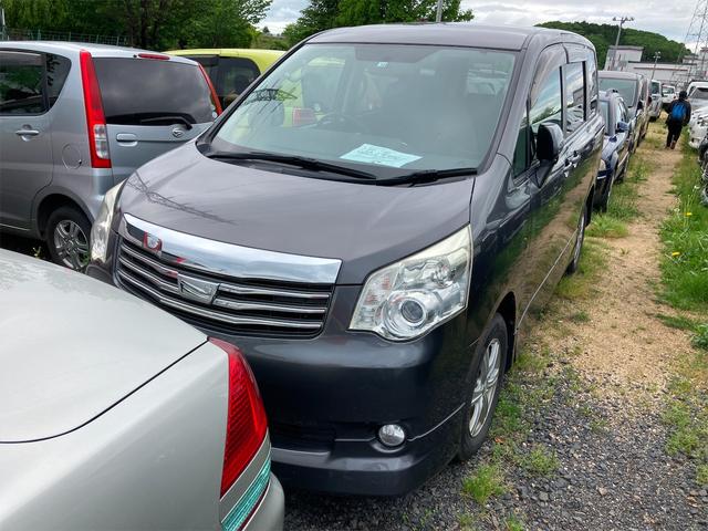 ノア ｙｙの中古車を探すなら グーネット中古車 トヨタの中古車情報