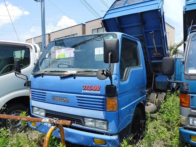 タイタントラック(マツダ) トラック　ダンプ　５速マニュアル車　ディーゼル　エアコン　パワーステアリング　後輪ダブル 中古車画像