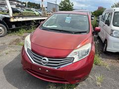 日産　ノート　Ｘ　スマートキー　アイドリングストップ　ＣＶＴ