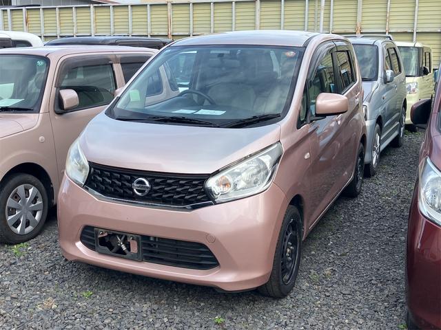 デイズ Ｊ　キーレスエントリー　電動格納ミラー　ベンチシート　ＣＶＴ　ＡＢＳ　ＣＤ　ミュージックプレイヤー接続可　衝突安全ボディ　エアコン　パワーステアリング　パワーウィンドウ（1枚目）