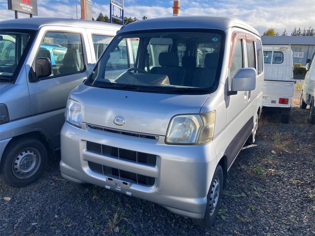ハイゼットカーゴ(ダイハツ) クルーズ　４ＷＤ　ＡＴ　両側スライドドア　電動格納ミラー　ＡＢＳ　エアコン　パワーステアリング　パワーウィンドウ　運転席エアバッグ　助手席エアバッグ　ＣＤ 中古車画像