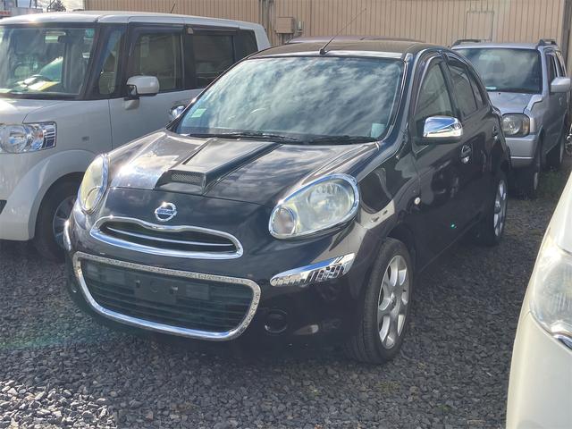 マーチ(日産) １２Ｓ　Ｖパッケージ　アルミホイール　キーレスエントリー　電動格納ミラー　ＣＶＴ　衝突安全ボディ　ＡＢＳ　エアコン　パワーステアリング　パワーウィンドウ 中古車画像