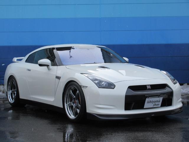 日産 ＧＴ－Ｒ ベースグレード　ベースグレード　４ＷＤ　ＷＯＲＫ２０インチホイール＆ＴＥＩＮ車高調　トップスピード製４テールマフラー　車検対応特殊反射フロントガラス　各純正パーツ有　純正ナビ　バックモニター　ハーフレザーシート